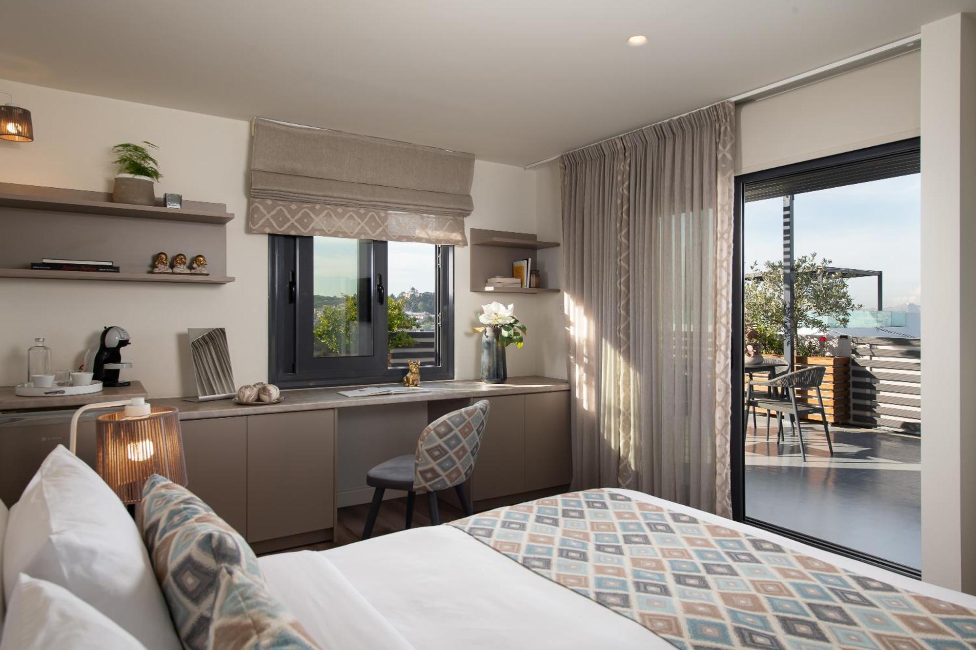 Acropolis Loft